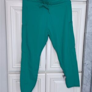 Kelly green zyia leggings